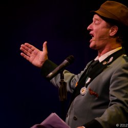 Tom Gerhardt - Nackt und in Farbe -